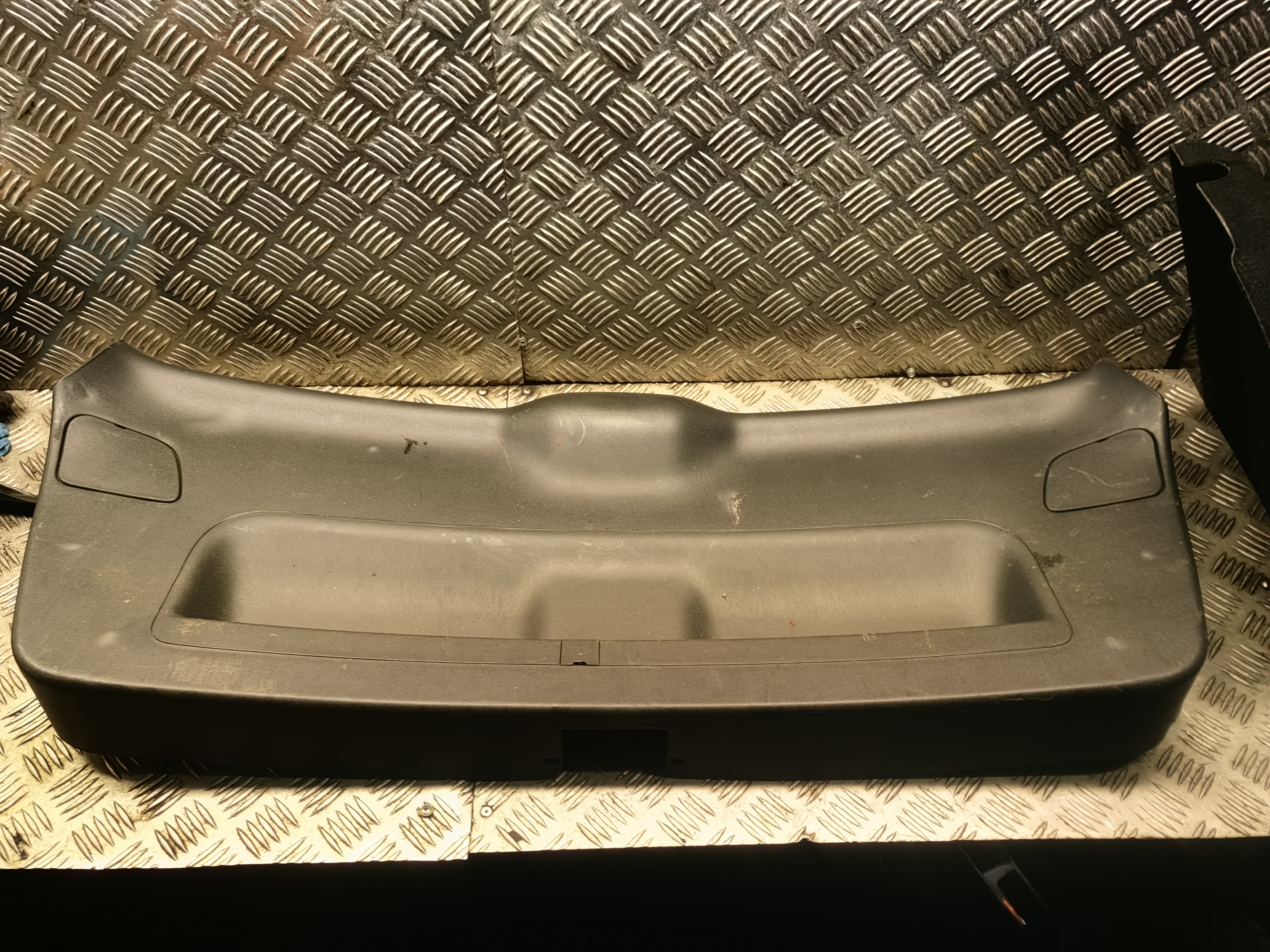 AUDI RS 3 8PA (2011-2012) Обивка крышки багажника 8p4867979f 22915507