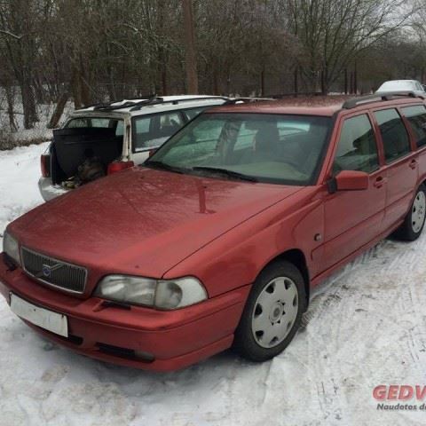 Volvo/V70/1999/2.5/dyzel/103kw/