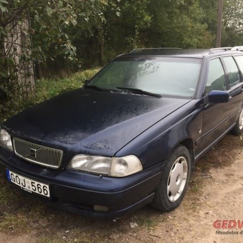 Volvo/V70/2.5TDI/103kw/1999/