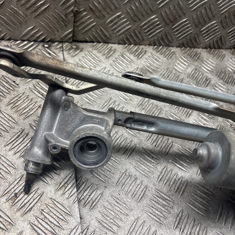 Valytuvų mechanizmas (trapecija)