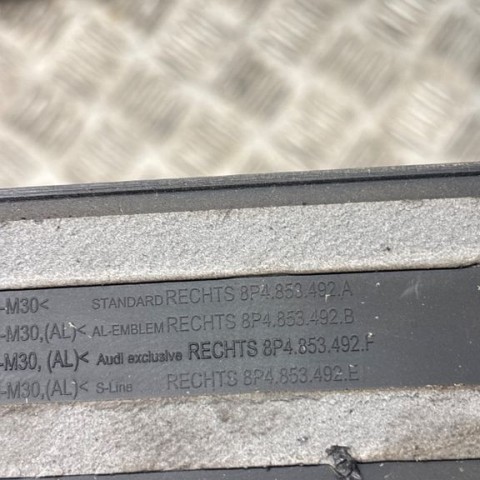 Priekinio slenksčio apdaila (vidinė)