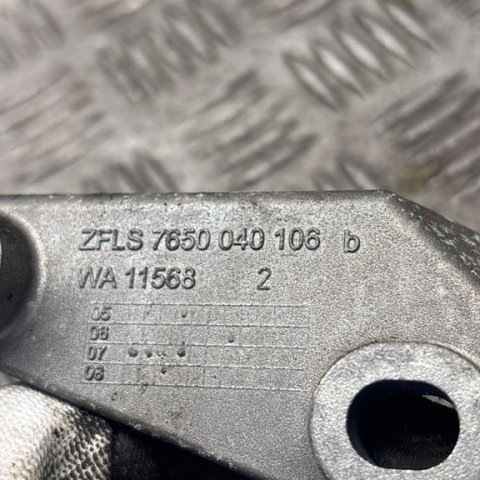 Vairo stiprintuvo siurblio tvirtinimo kronšteinas